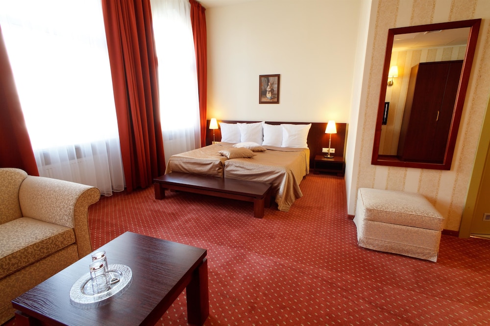 Monika Centrum Hotel 41/69