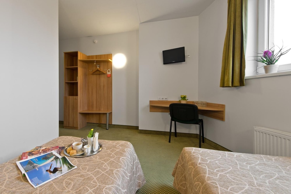 GREEN VILNIUS HOTEL 21/60