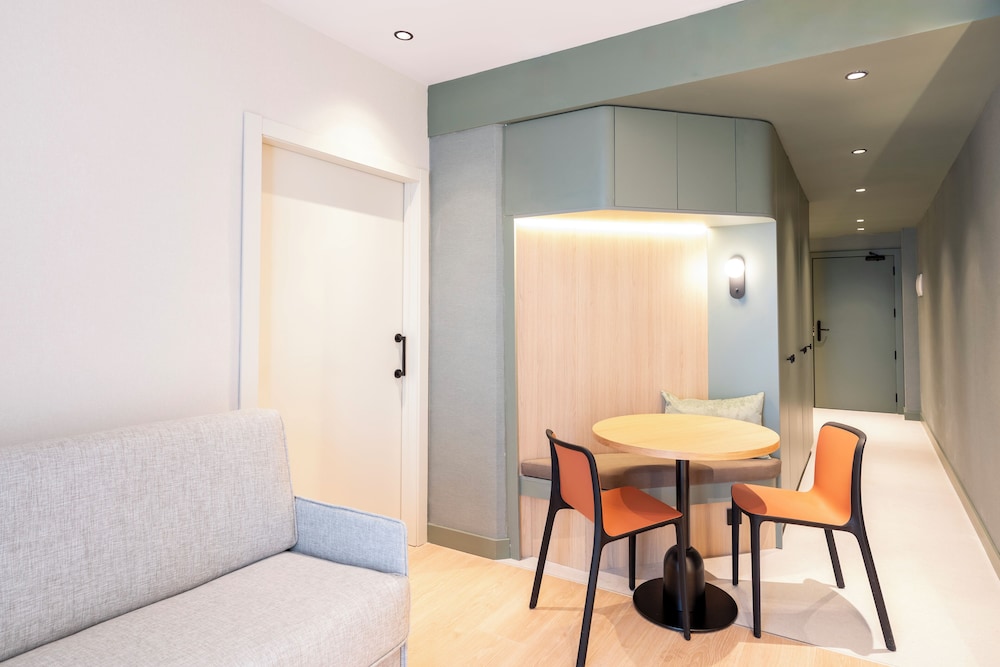 Aparthotel Atenea Calabria 34/47