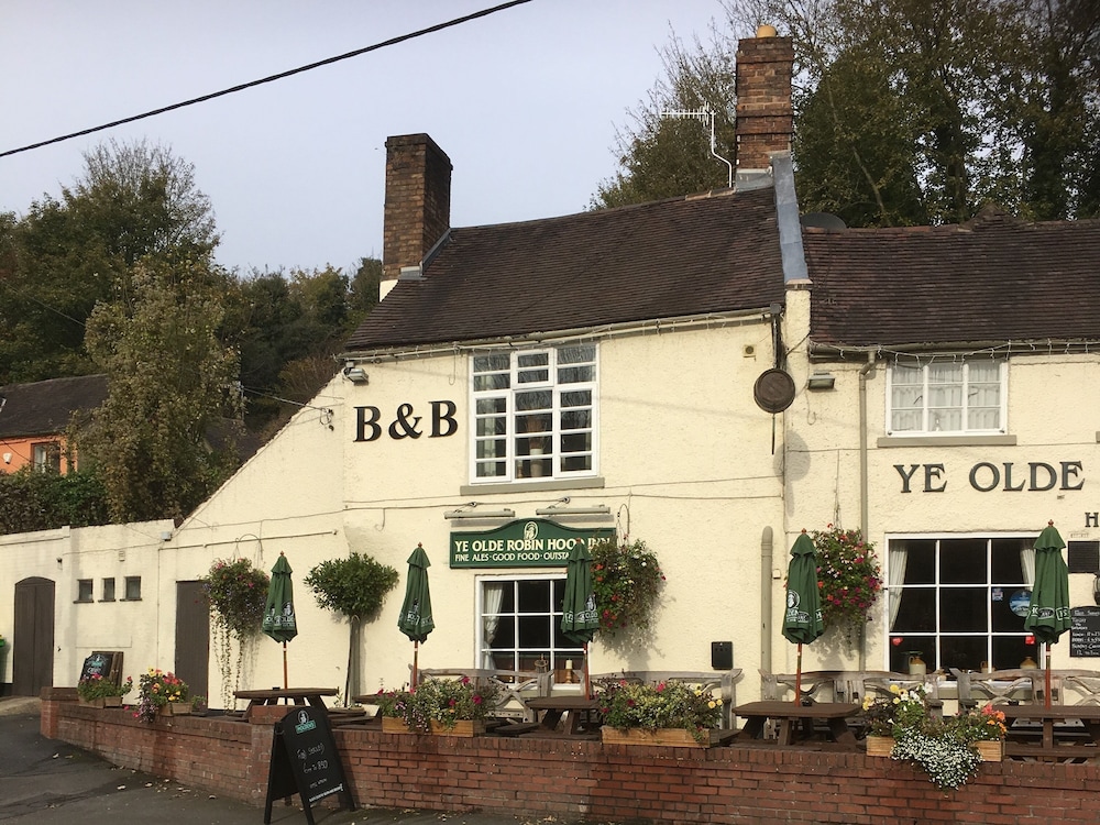 Ye Olde Robin Hood Inn 2/29