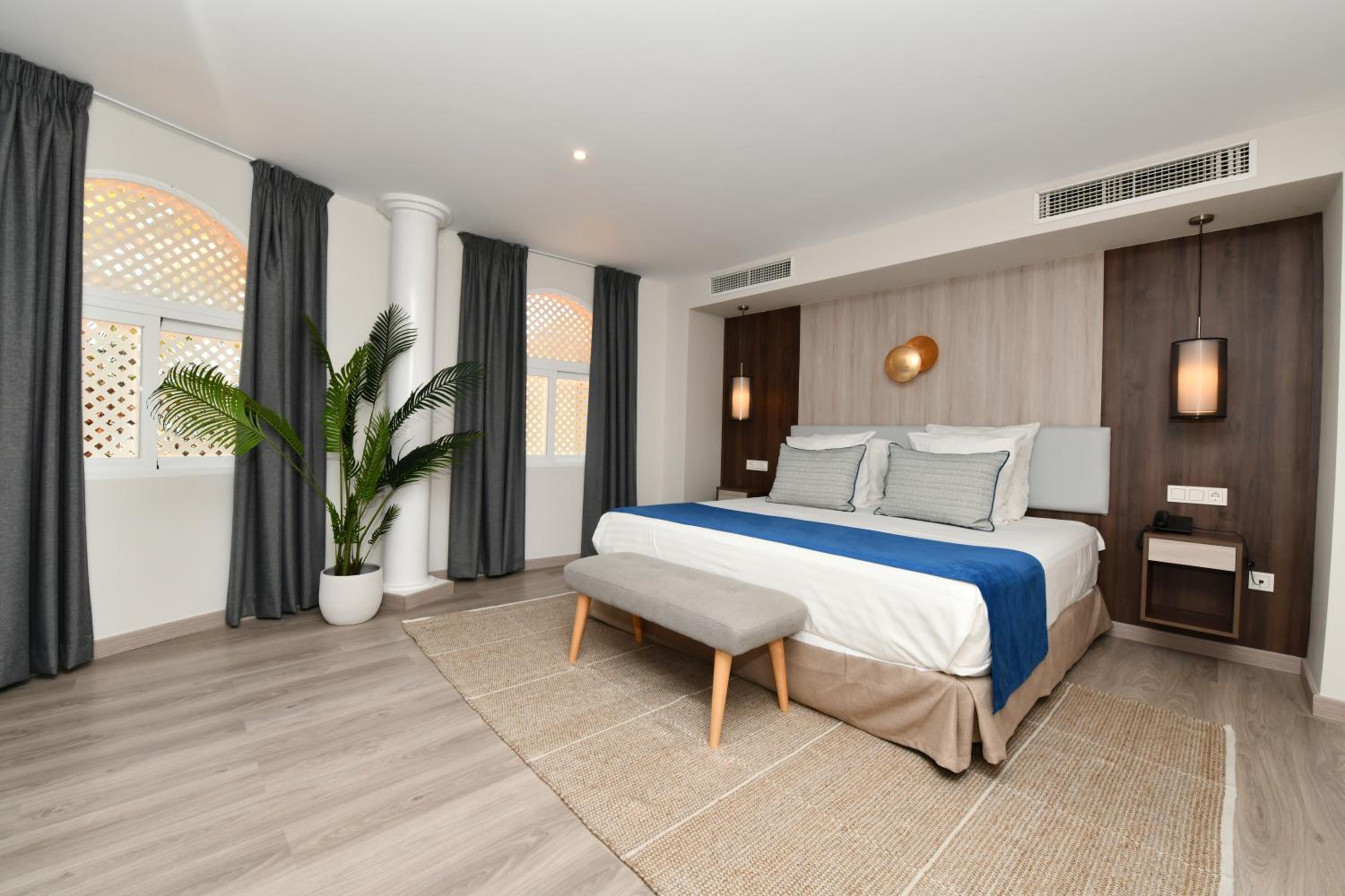 Suite, Double Bed