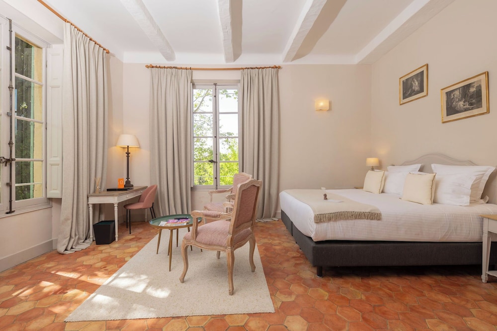 Suite, Double Bed