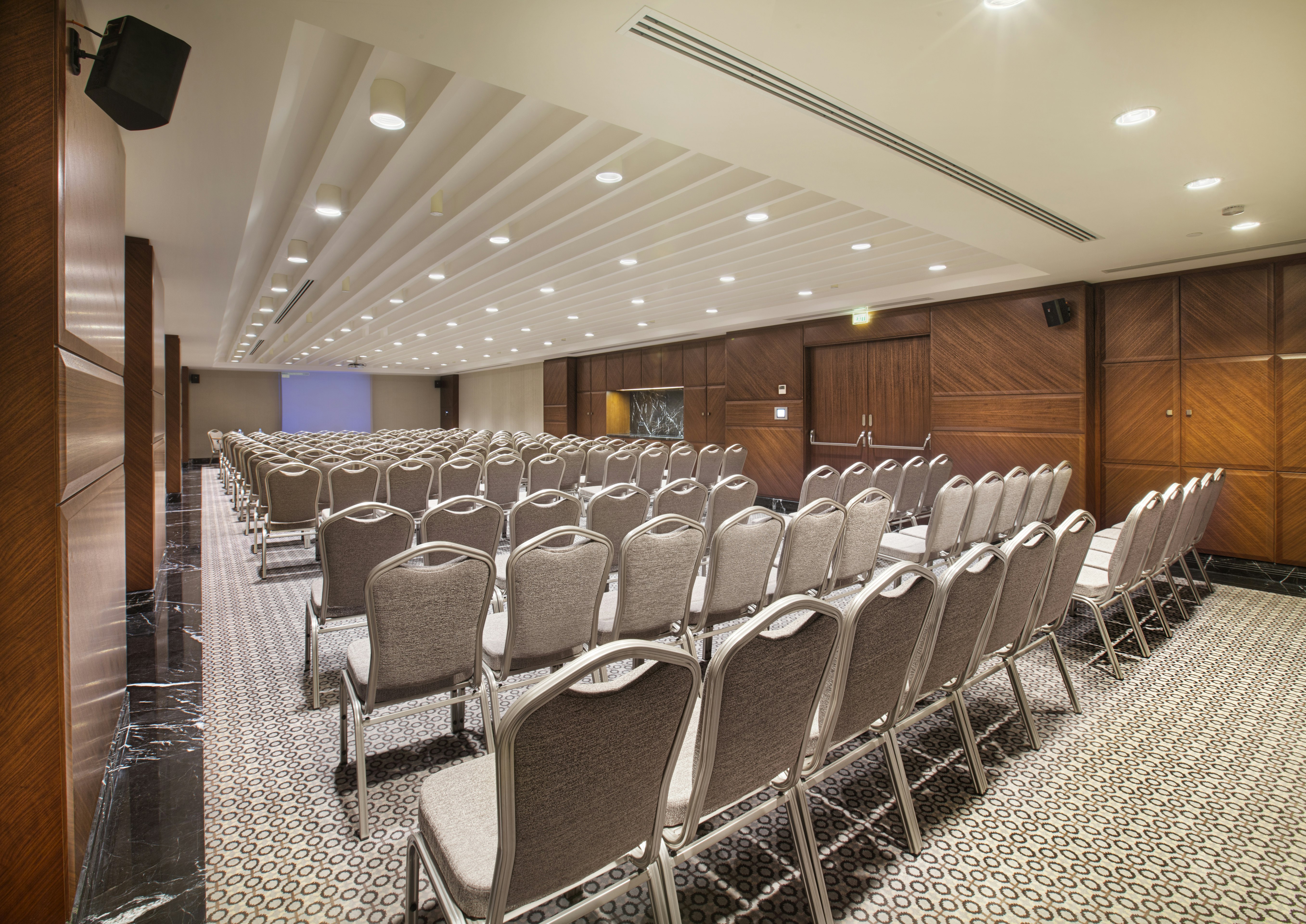 Doubletree By Hilton Istanbul Avcilar 74/77