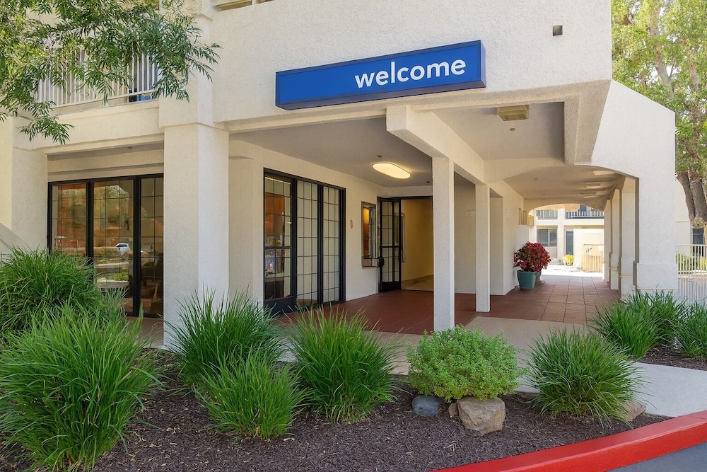 Motel6 Thousand Oaks, CA in THOUSAND OAKS - CA