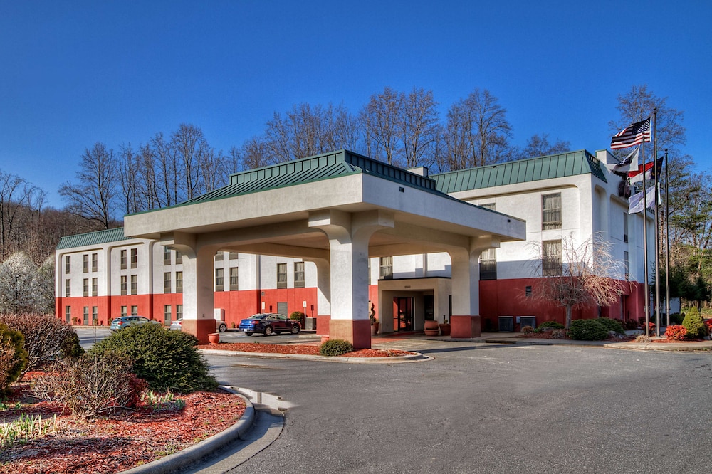 Hampton Inn Marion, NC 1/28