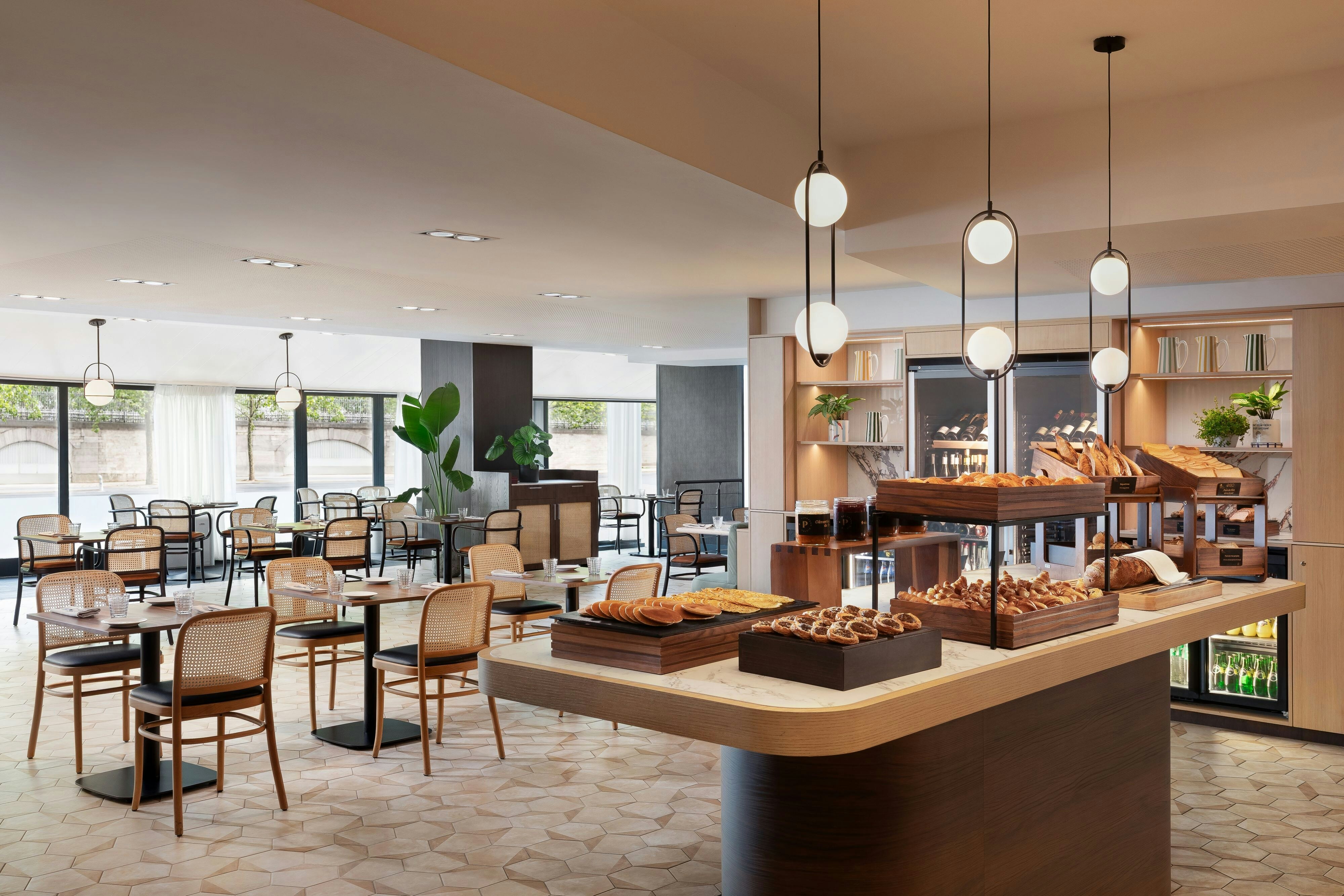 Marriott Paris Rive Gauche Hotel Conference Center 11/23