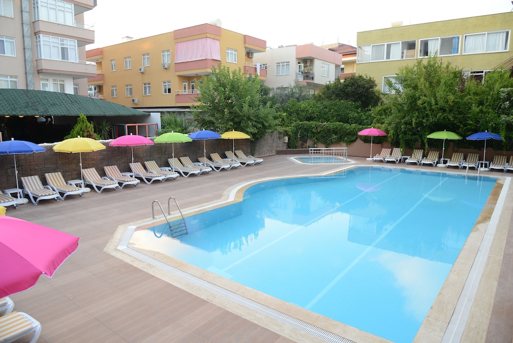Ozgur Bey Spa Hotel 27/42