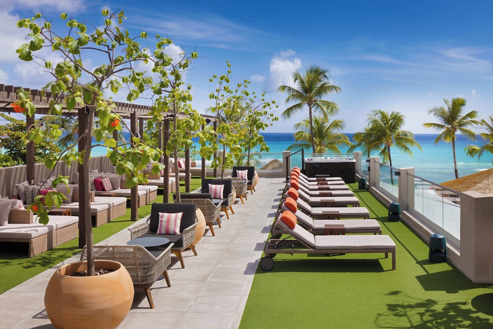 O2 Beach Club And Spa 42/50