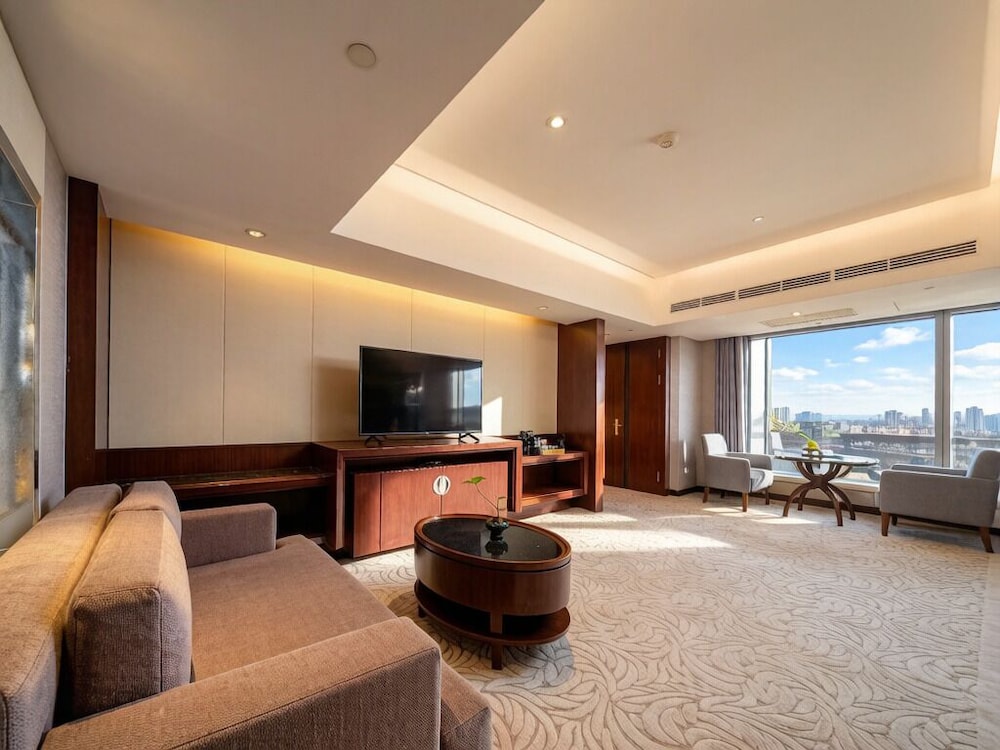 Nanyuan Universe Deluxe Hotel 37/69