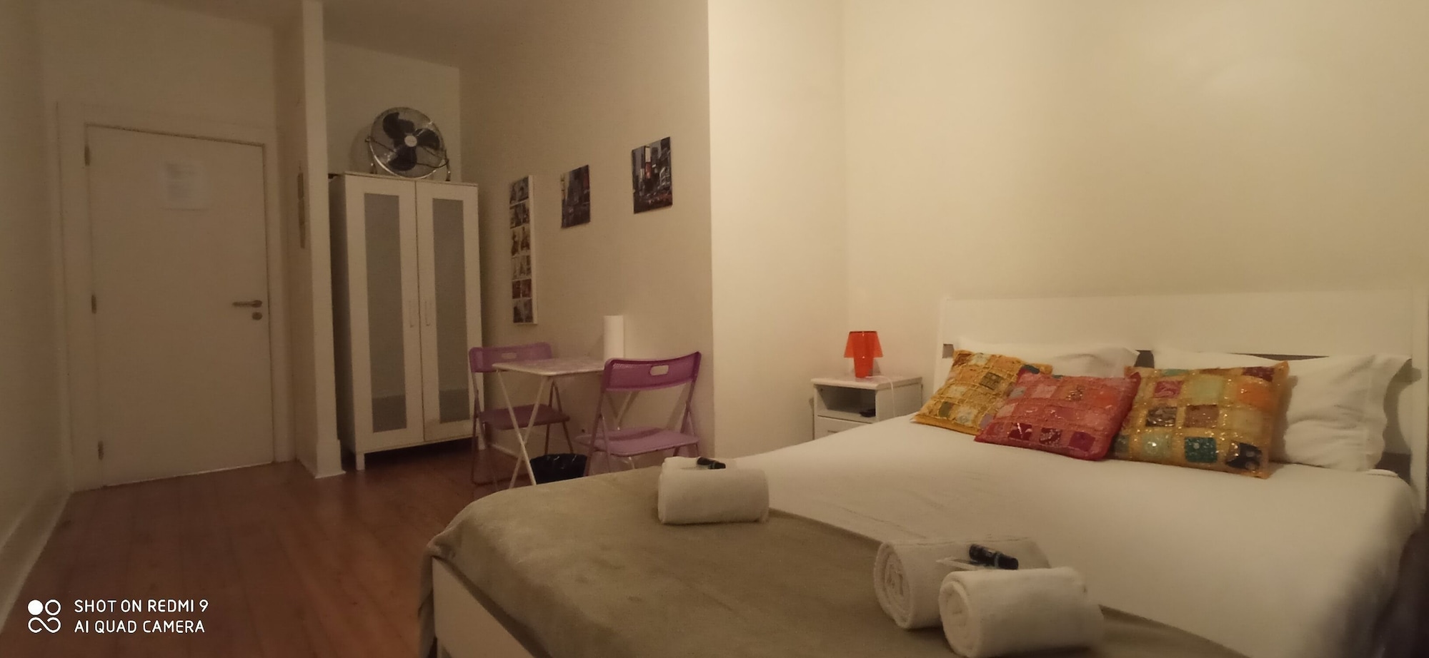 ECONOMY, DOUBLE BED, SHARED BATHROOM
