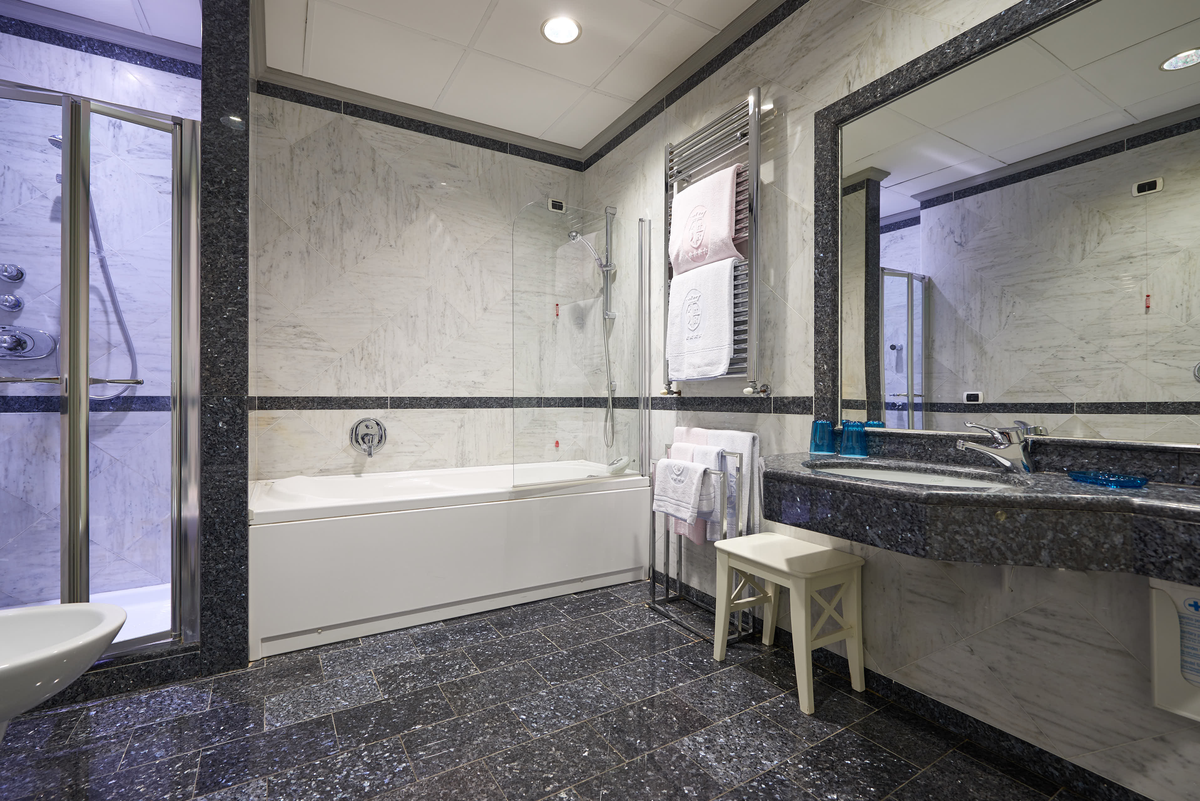 Family room for 3 pax، Rivoli Boutique Hotel 3/3