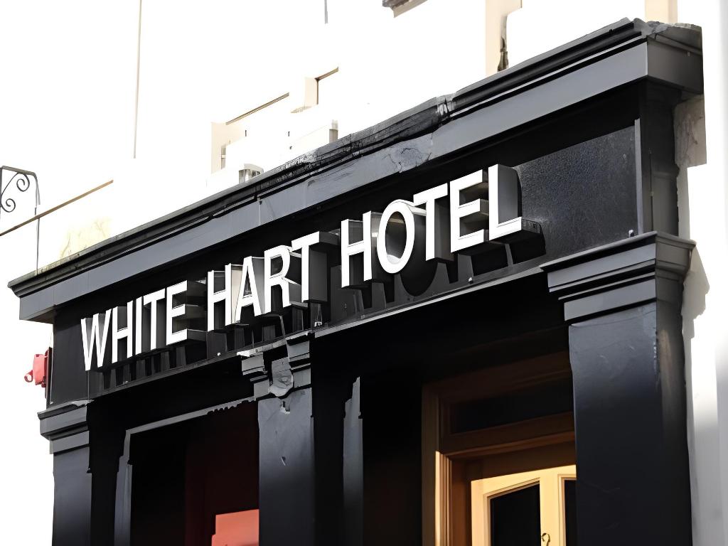 White Hart Hotel 1/9