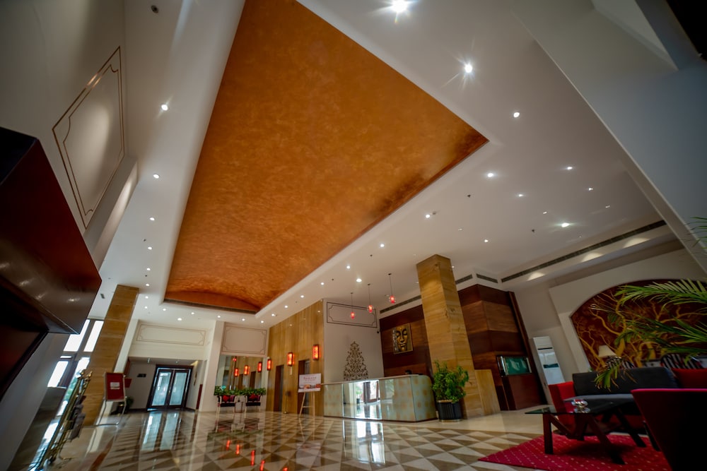 Ramada by Wyndham Jaipur Jaisinghpura 13/59