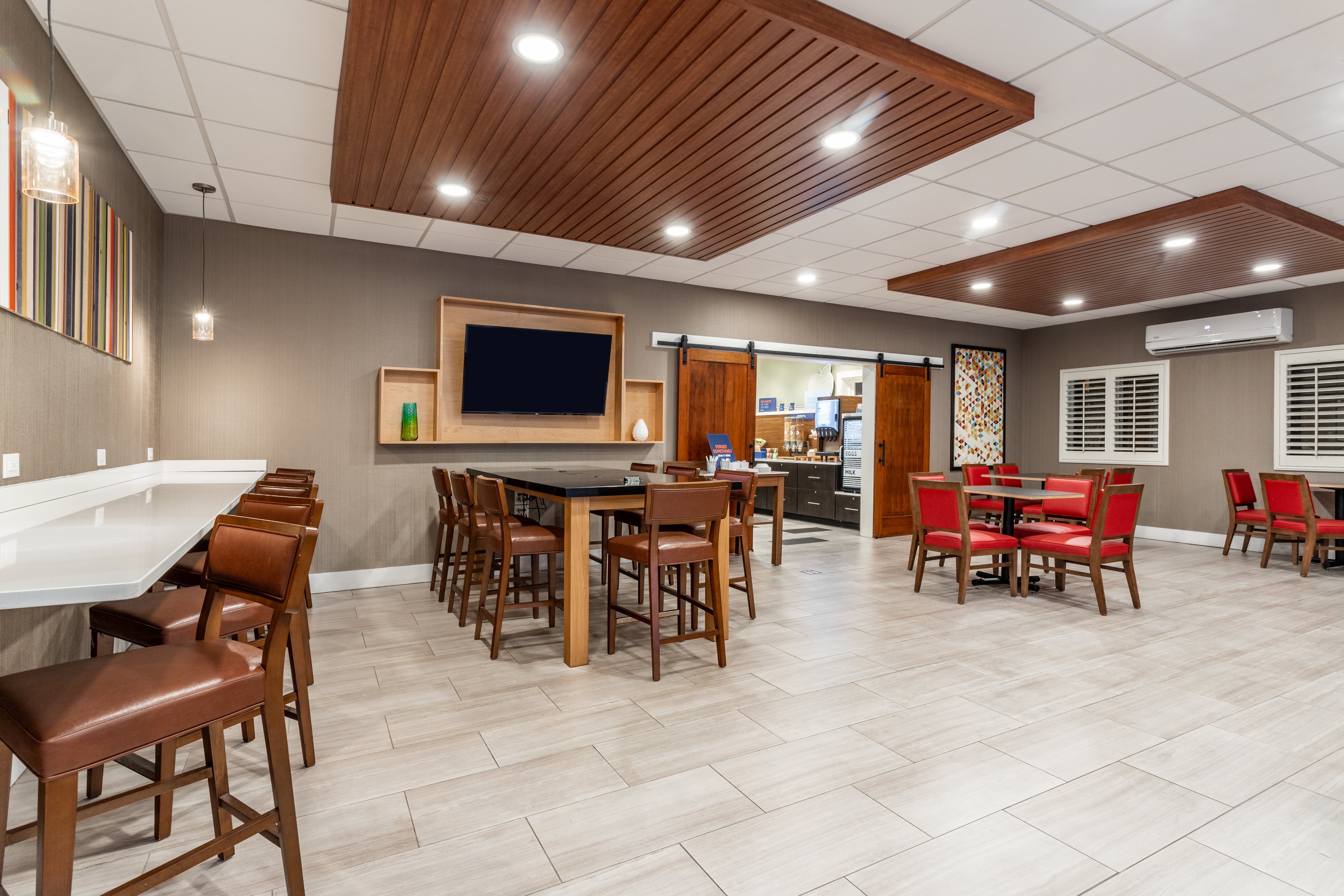 Holiday Inn Express Annapolis East-Kent Island 52/76