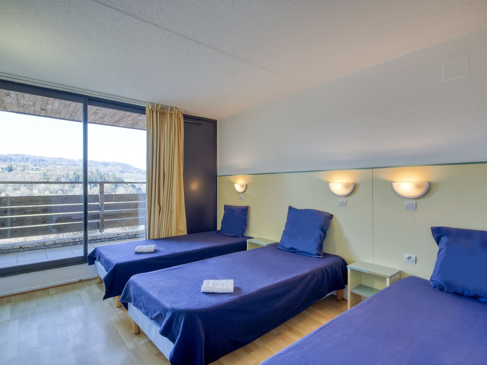 Residence Vacanceole Le Domaine de Confolant 16/62