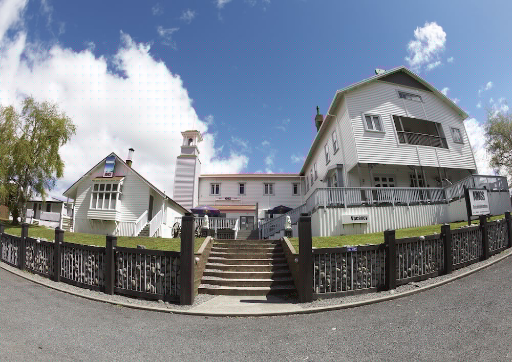 Kings Ohakune 3/55