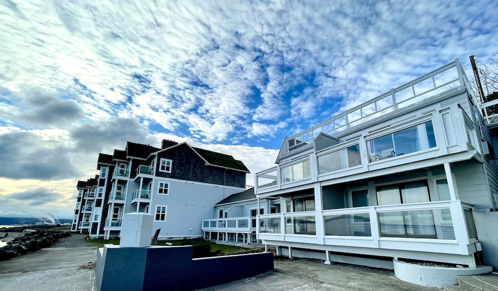 Tides Inn Suites in Port Townsend - WA