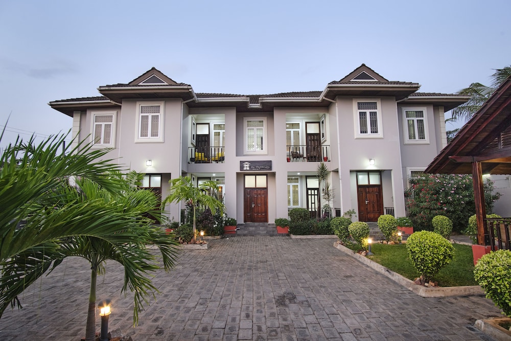The Highbridge Guest Lodge 2/39
