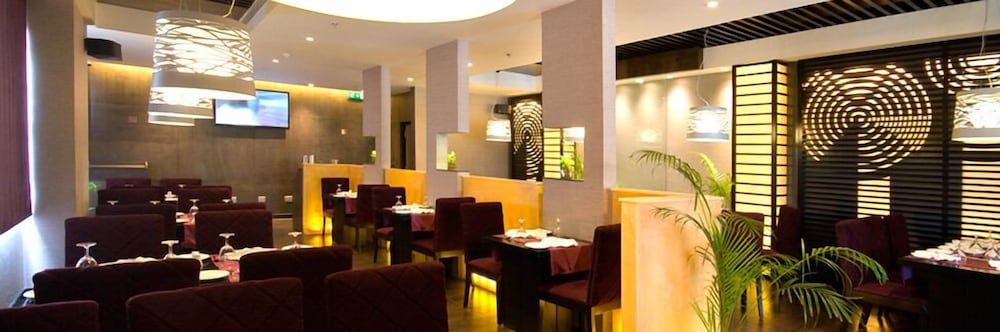 restaurant-cafeteria