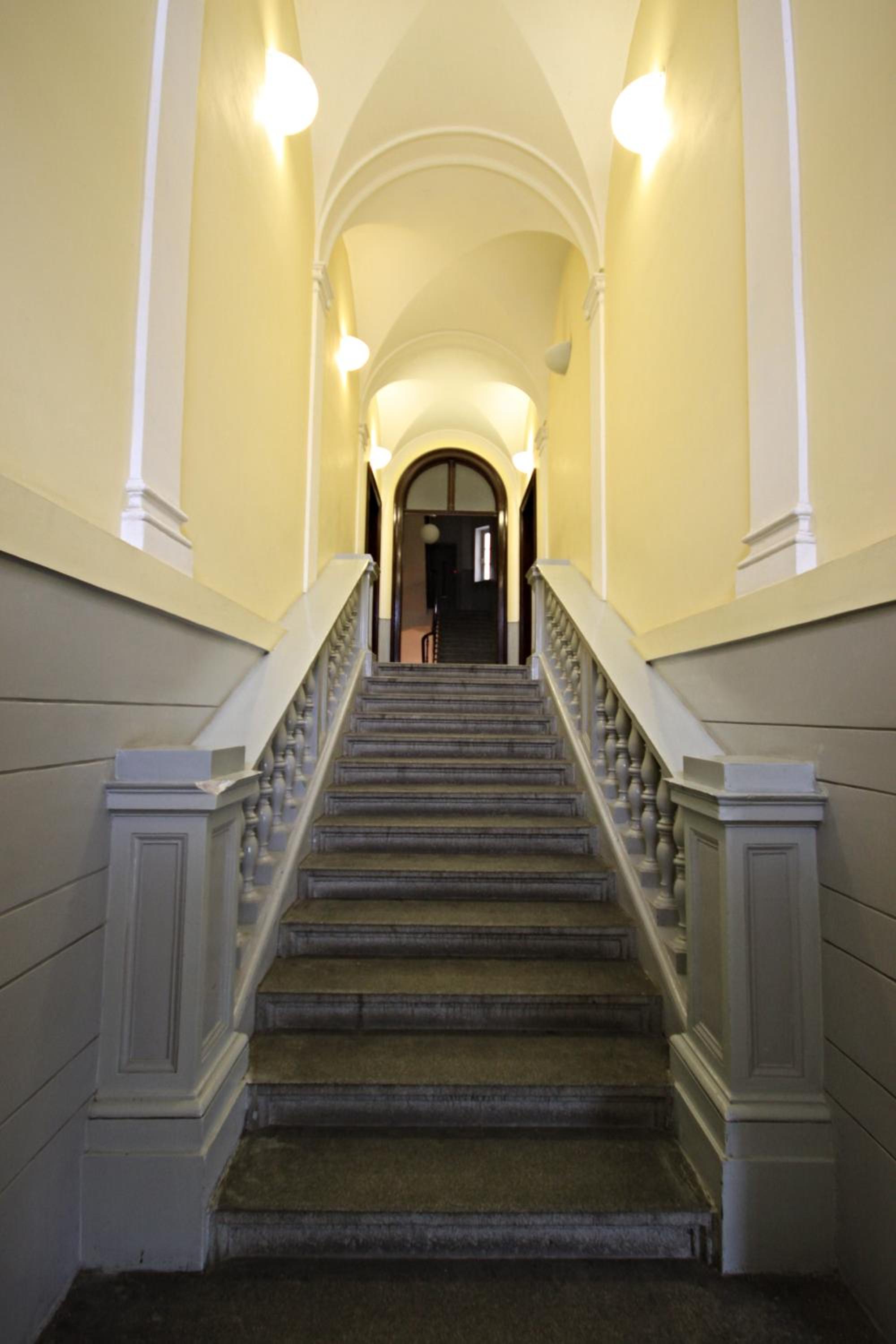 RIVERVIEW PALACE APARTMENTS photo2