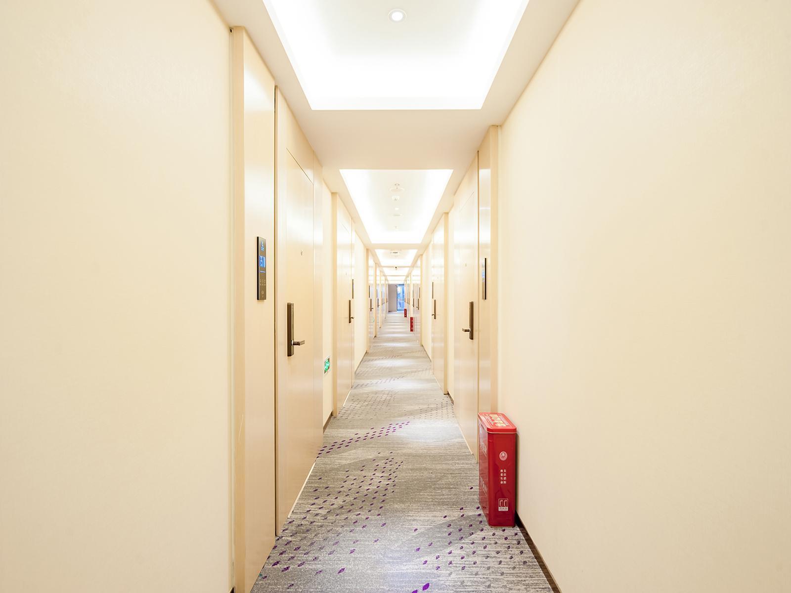 Lavande Hotel (Beijing Wangjing) 37/37