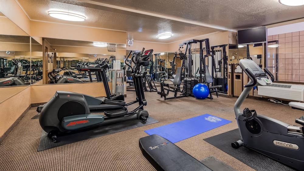 Best Western Plus Weston Inn 24/38