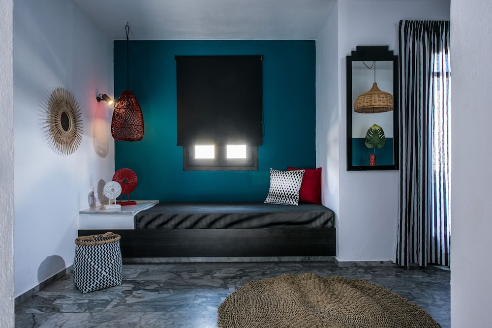 Indigo Suites Collection 6/50
