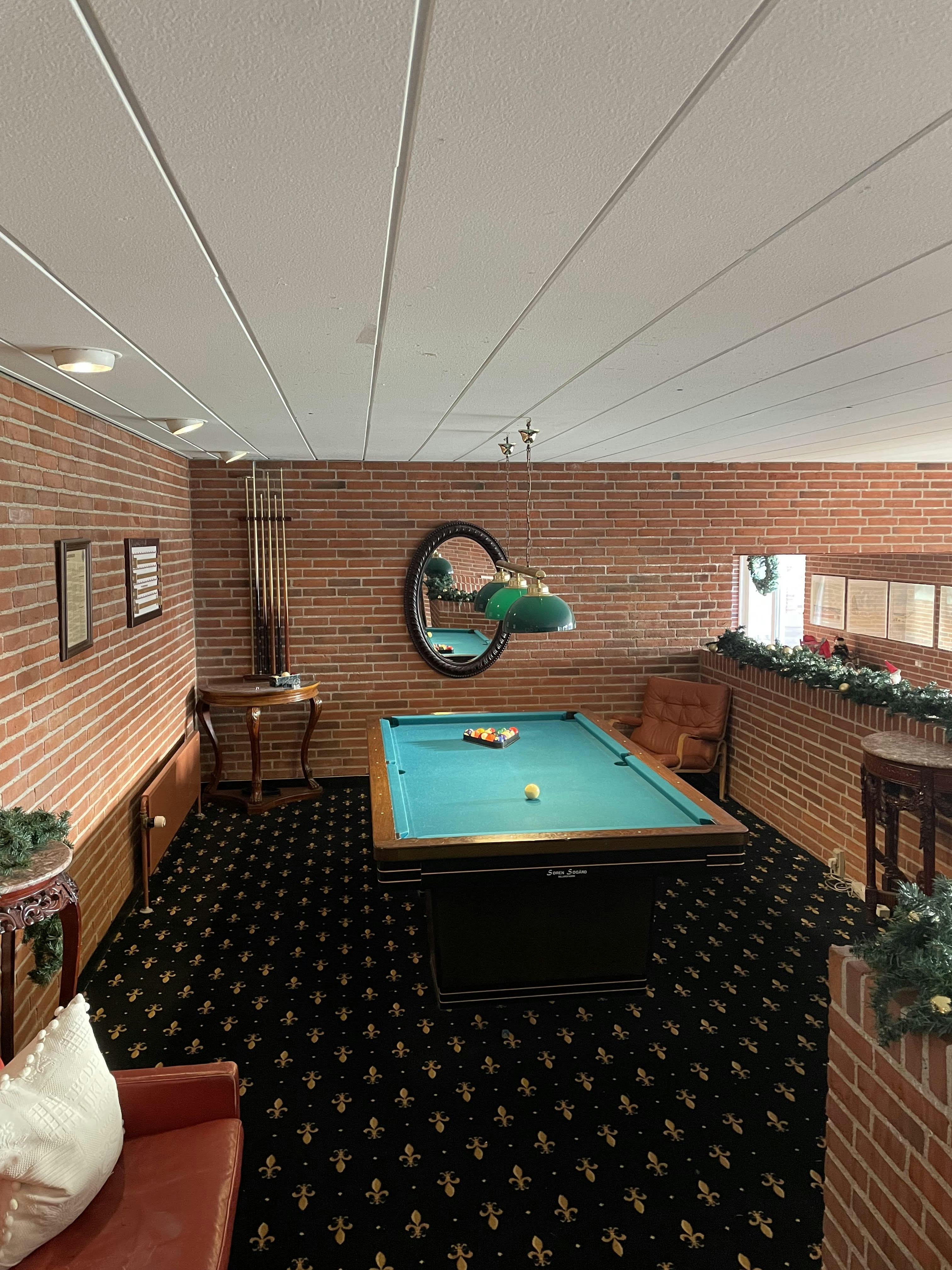 Sauntehus Slotshoteler 10/28