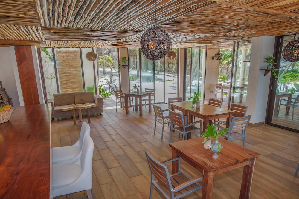 Hotel Los Arrecifes 37/50