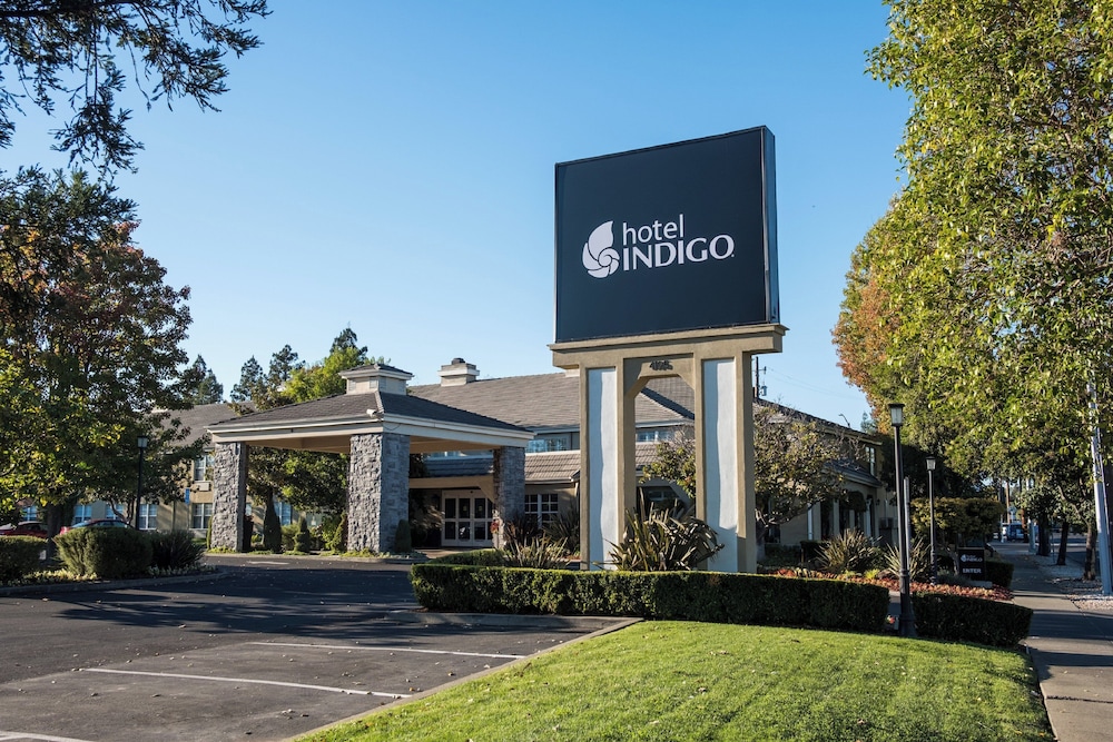 Hotel Indigo Napa Valley 6/62
