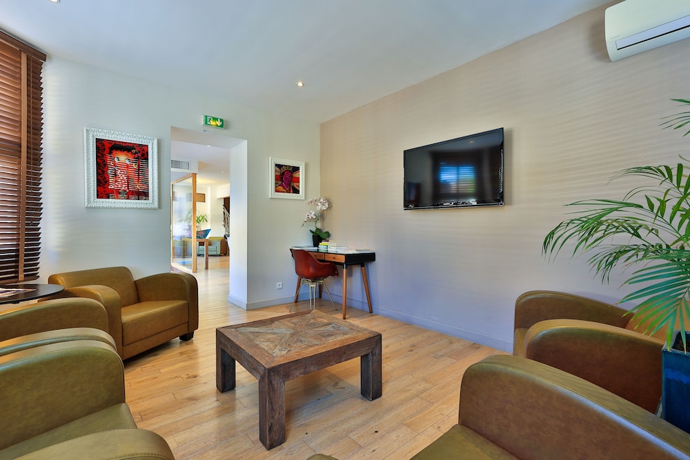 Hotel Provencal 23/50
