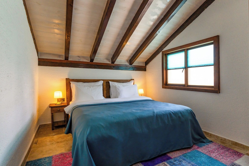 Marisstone Hotel Villa 14/50