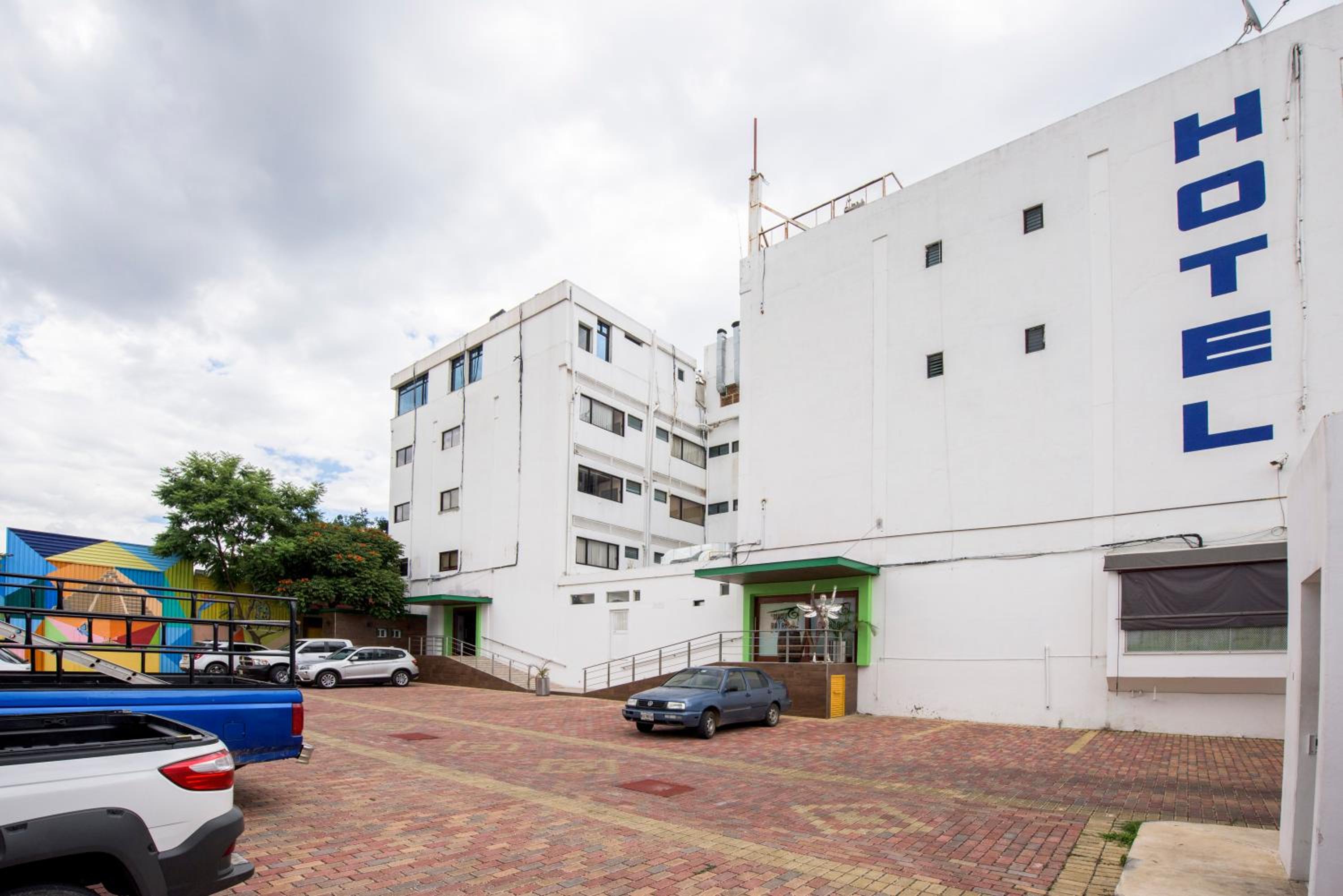 Hotel Oaxaca Inn 50/55