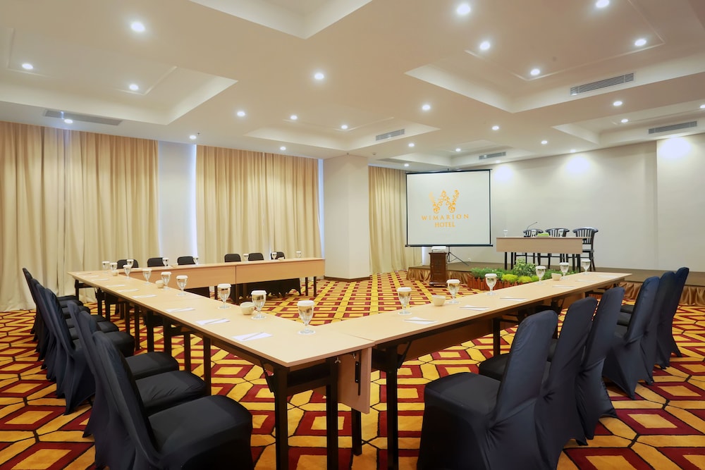 Wimarion Hotel Semarang 36/40