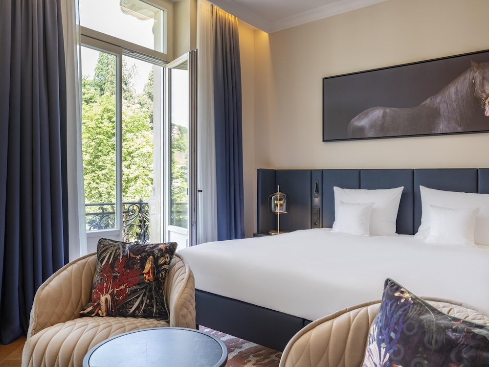 Heritage, Deluxe, King Bed