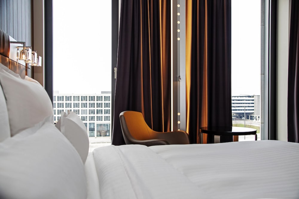 Steigenberger Airport Hotel Berlin 9/42