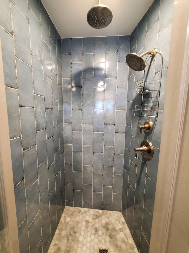 Sea Horse Resort 37/75