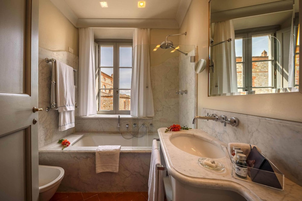 BORGO SCOPETO RELAIS 76/76