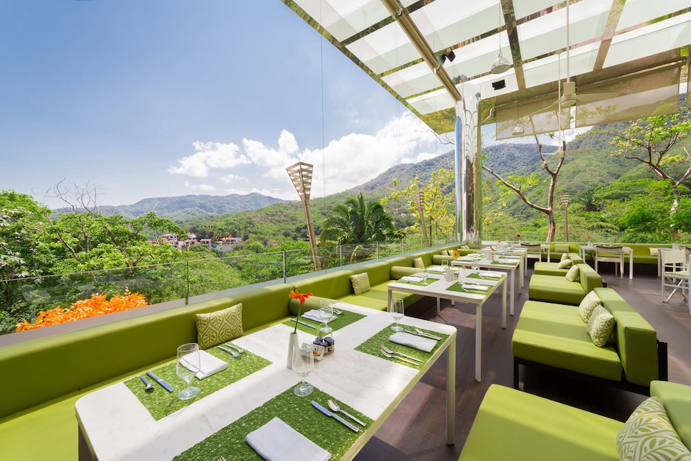 Hotel Mousai Puerto Vallarta Adults Only 60/60