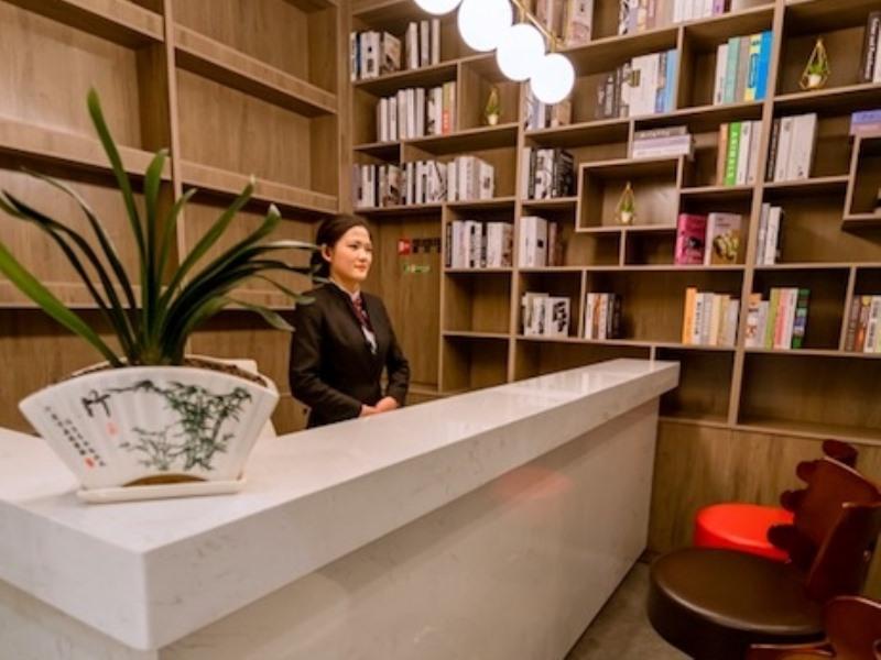 GreenTree Eastern Suqian Sihong Administrative Center Hotel 9/43