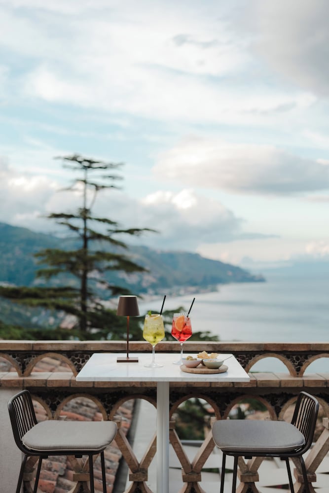 Hotel Villa Fiorita 63/66