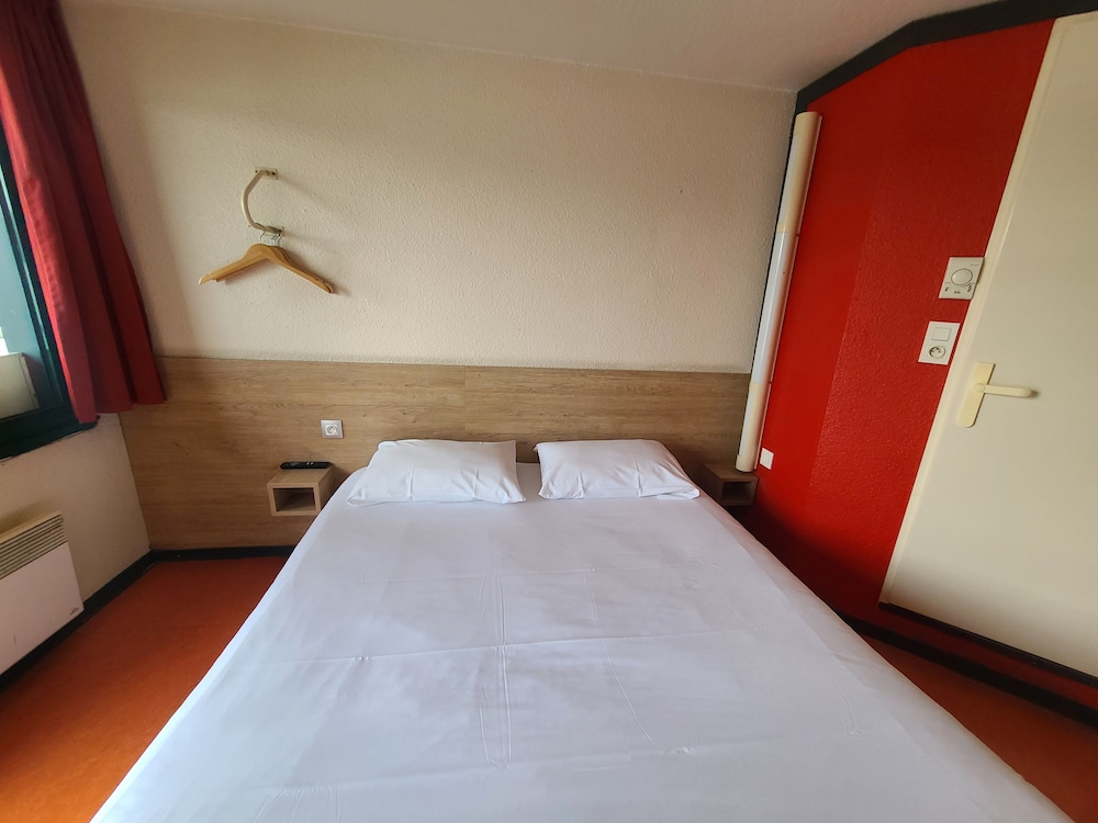 STANDARD, DOUBLE BED