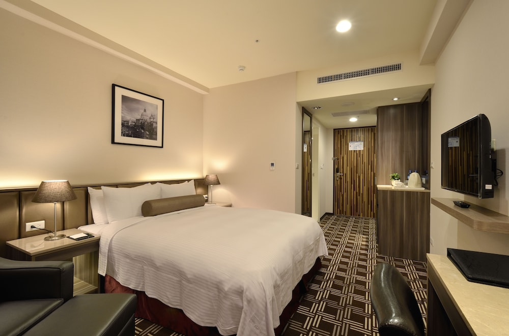 Toong Mao Evergreen Hotel 21/40