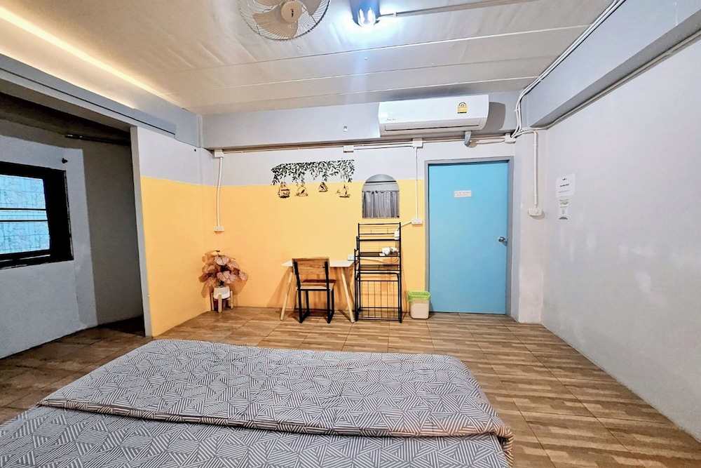 Me U Hostel - Adults Only 43/53