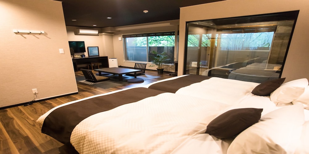 JAPANESE WESTERN, WESTERN, MODERN, SUITE, OUTDOOR BATH, SMOKING