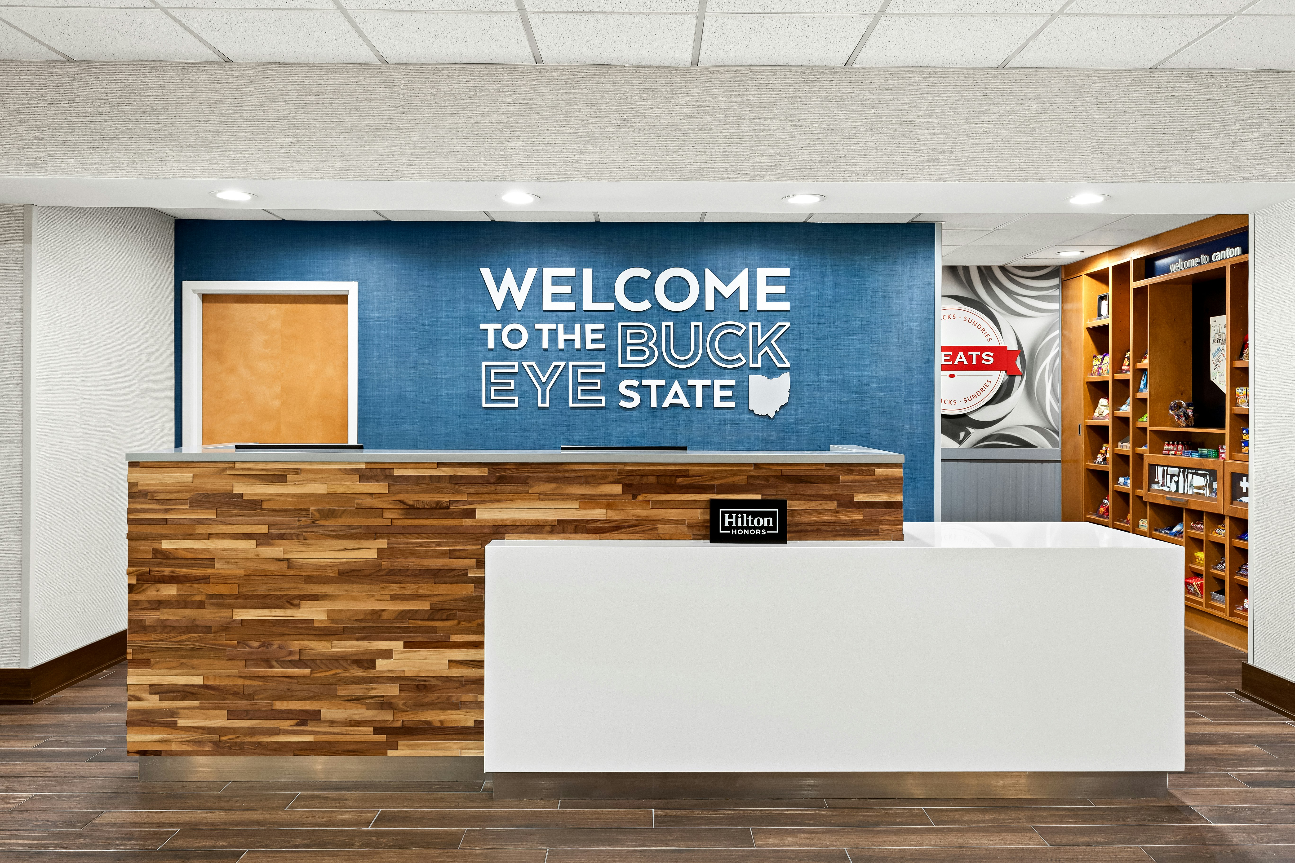 Hampton Inn & Suites Canton 8/54
