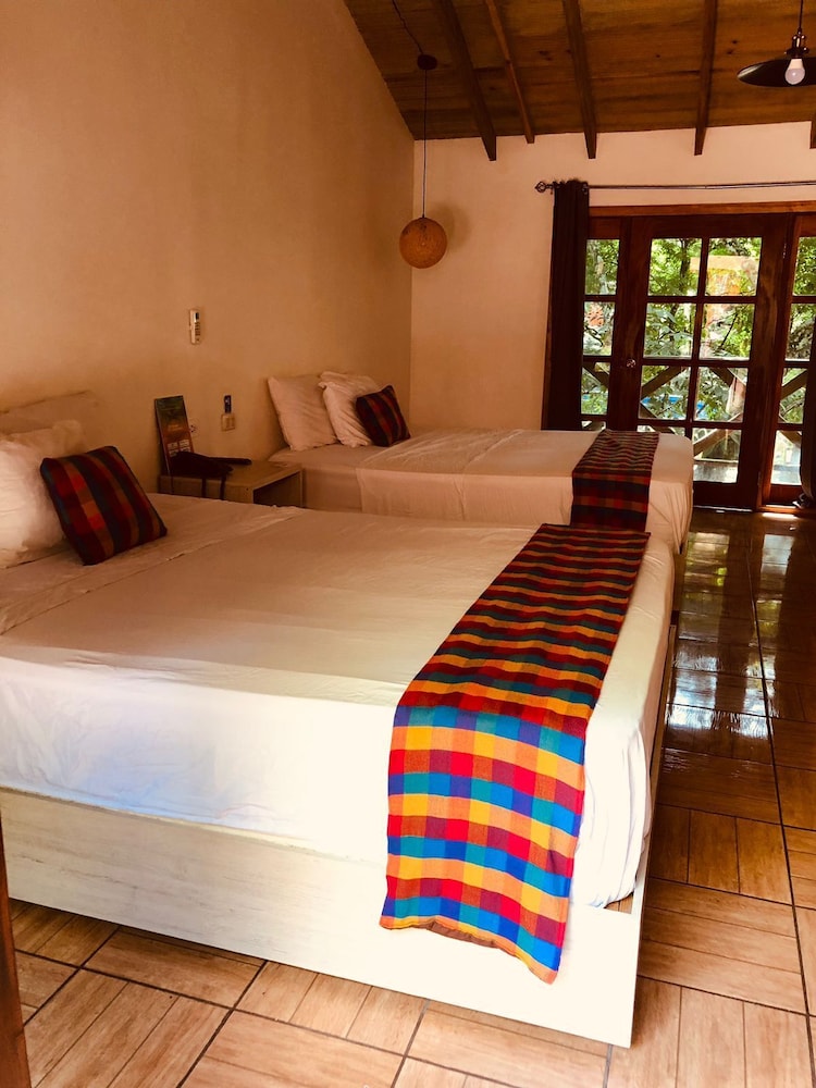 Mayan Hills Hotel 13/39