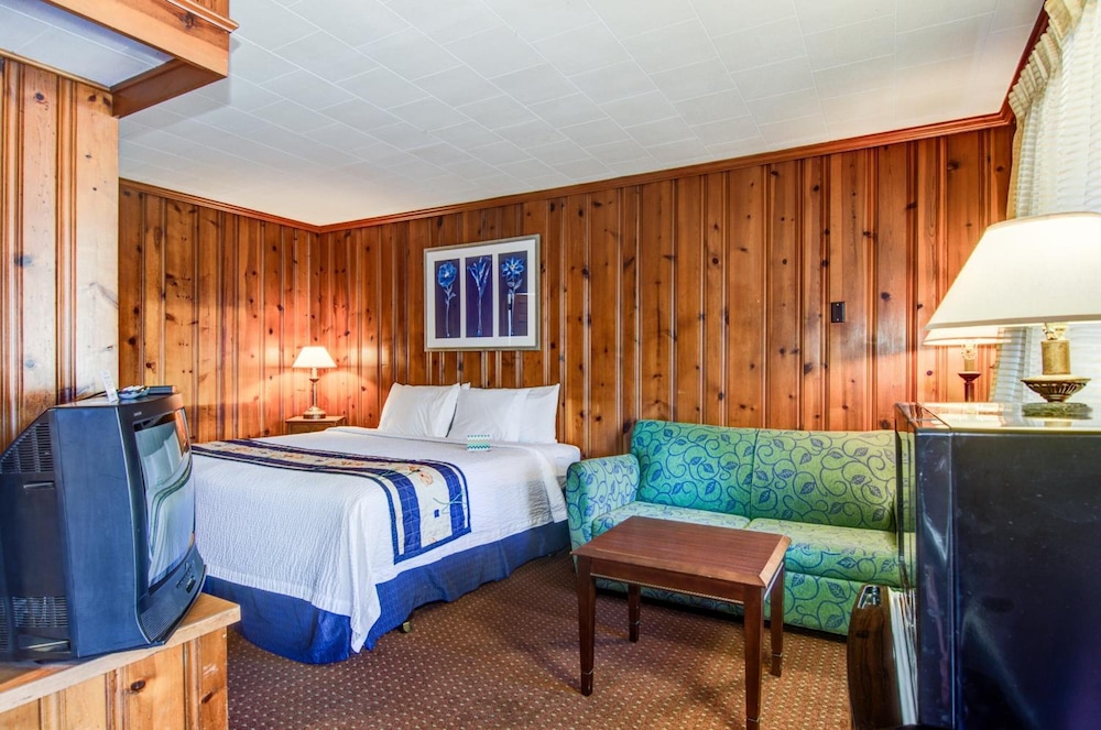 Americas Best Value Inn 8/45