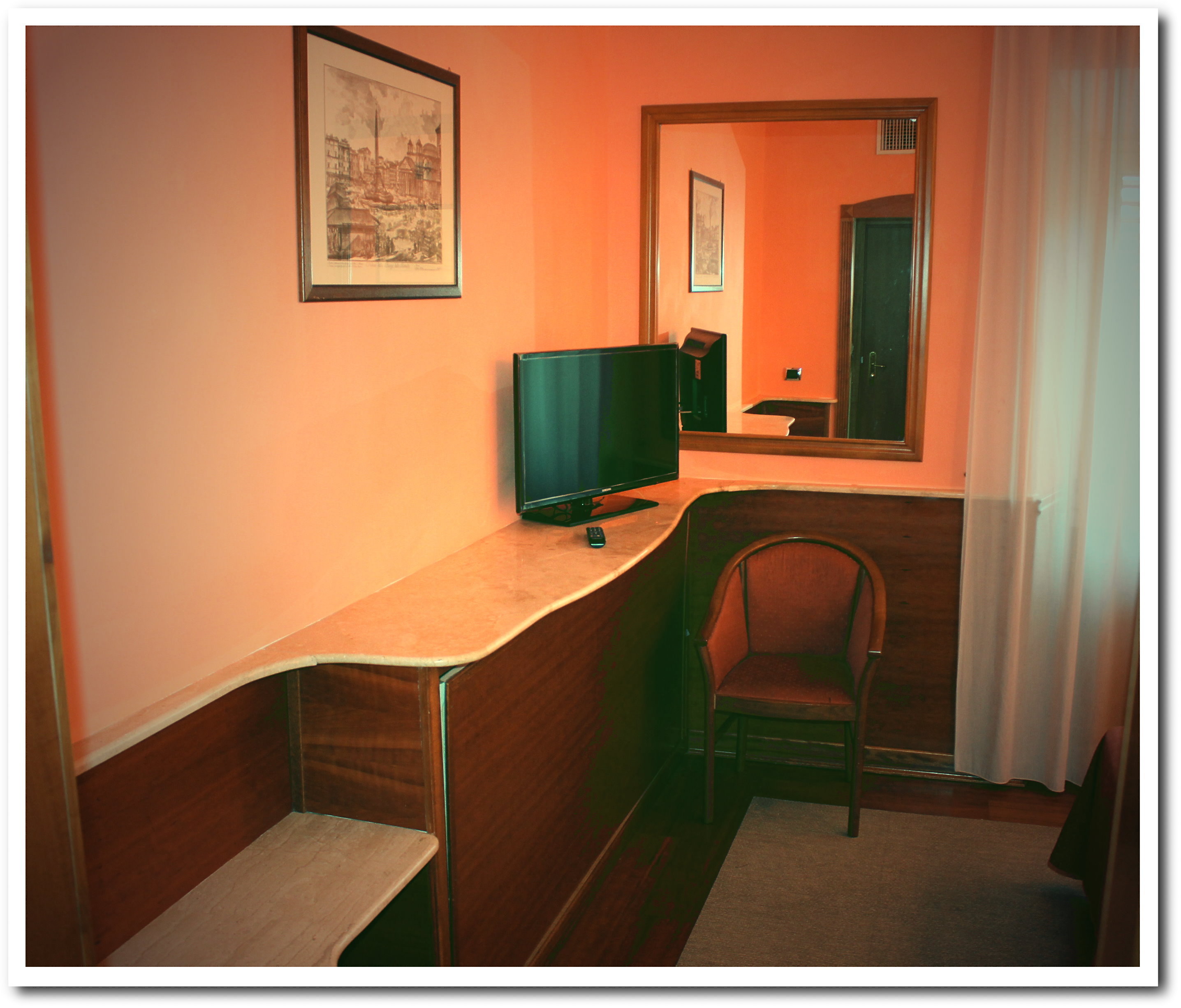 Louisiana Hotel 30/35