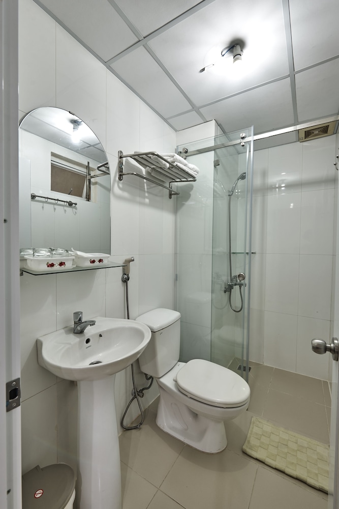 Kim Khoi Hotel 49/50